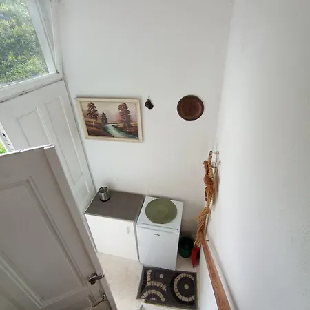 Апартаменты Simple For 2 With Bathroom Close To The Sea