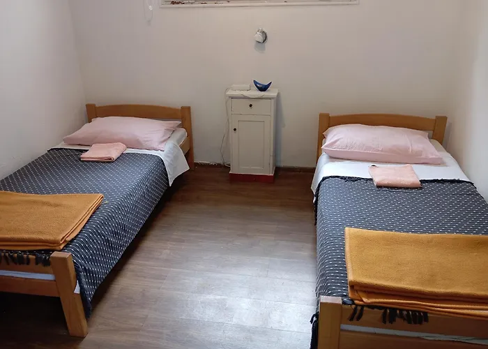 Апартаменты Simple For 2 With Bathroom Close To The Sea